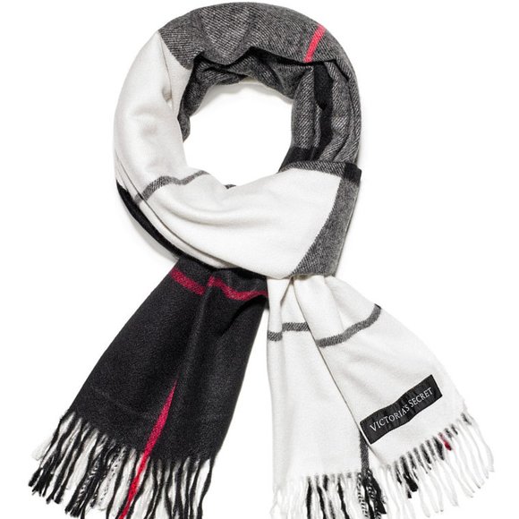 Victoria's Secret Accessories - Victoria's Secret Plush Scarf Black White Plaid Great Christmas Gift Present NWT